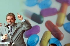 Salvador - O presidente Luiz Inácio Lula da Silva discursa na solenidade de inaguração da Farmácia Popular. - Imagem: © Marcello Casal Jr. / ABr