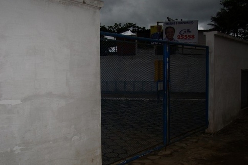 Escola Municipal Maria da Cruz Barreto, rua Pedro Barbosa 248, Perequê-Mirim, Ubatuba, SP. - Imagem: © Elcio Machado