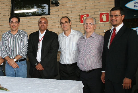 Eduardo Cesar, Vitor Ferreira, Rui Teixeira Leite, Enos Arneiro e 
Clingel Frota. - Imagem: © Adriane Ciluzzo - PMEBU