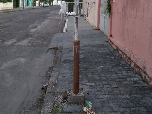 Rua Cel. Domiciano, Centro, Ubatuba, SP - Imagem: © RF UbaWeb