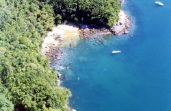 Ilha Anchieta - Ubatuba - SP - Prainha de Leste - Foto: Paulo Roberto de Moraes